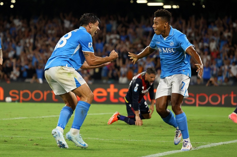 Soi kèo bóng đá Bologna vs Napoli