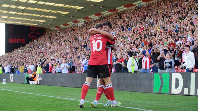 Soi kèo bóng đá Lincoln vs Crvena zvezda